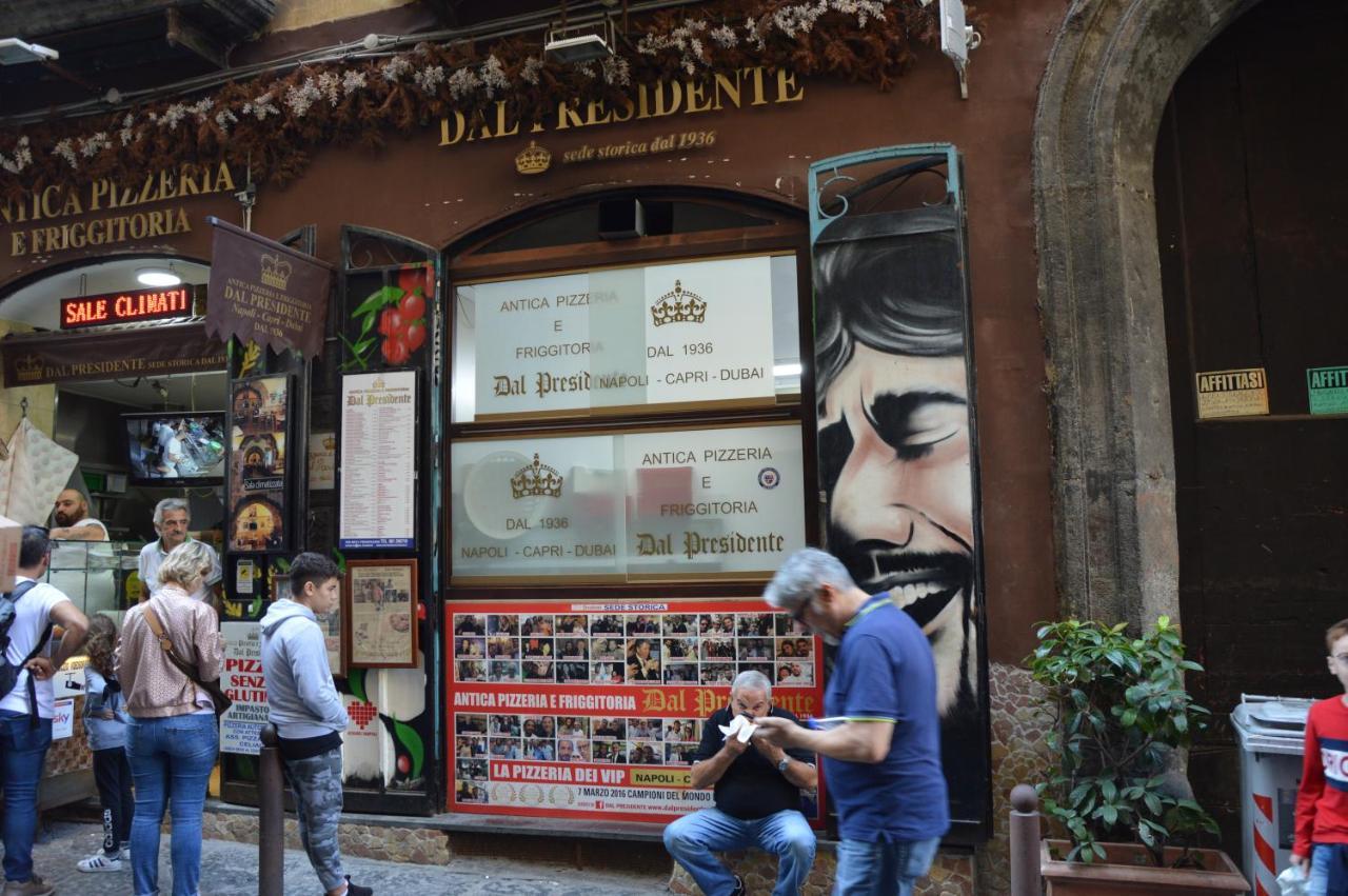 Duomo View Couette-café Naples